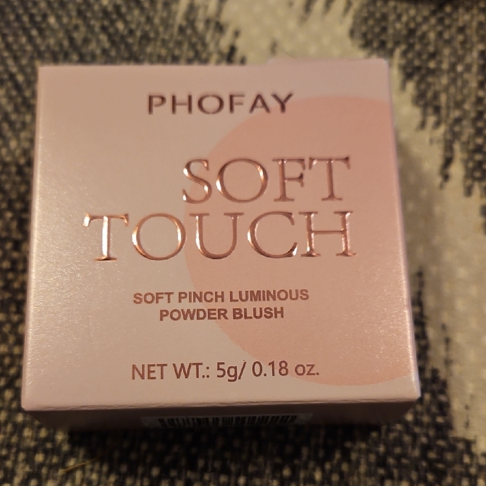 Soft Touch Blush - Pink